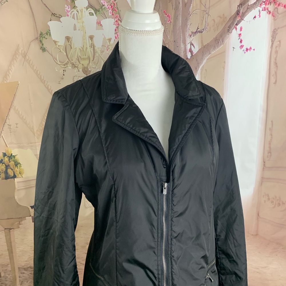 SOLD Armani Collezioni Black puffy Coat - Picture 2 of 7